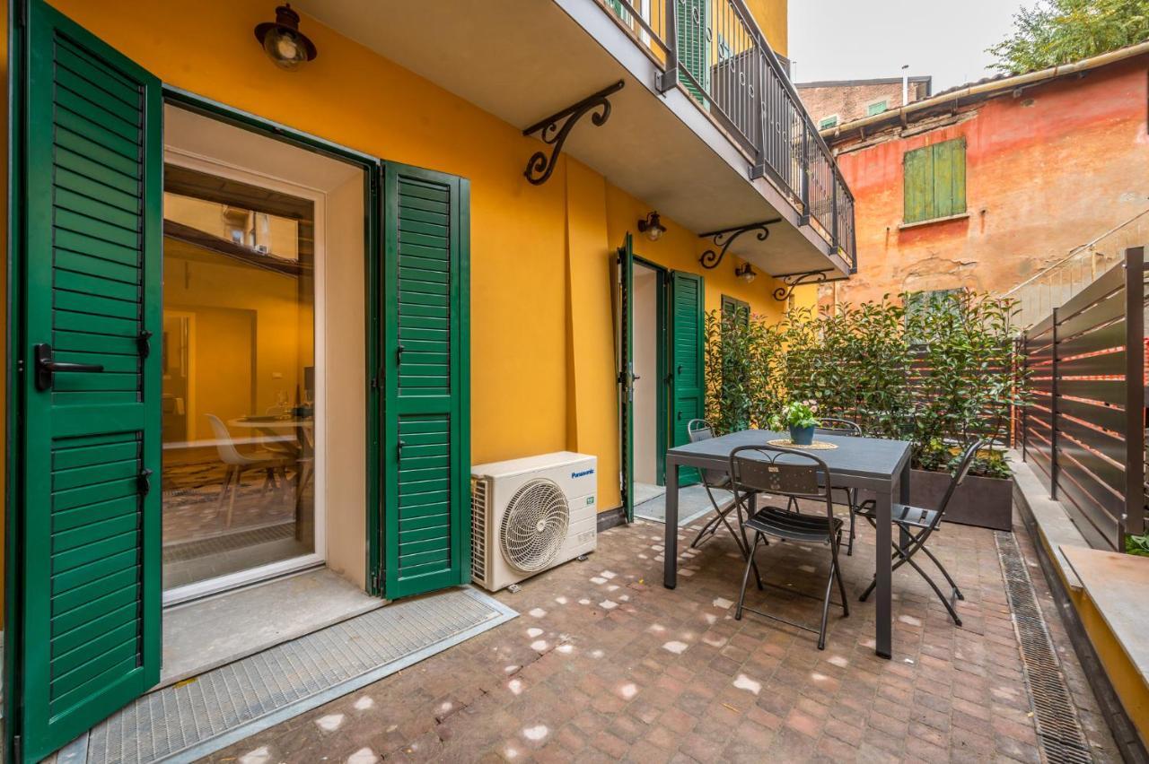 Broccaindosso Wood Apartments 5* Bologna Exterior photo
