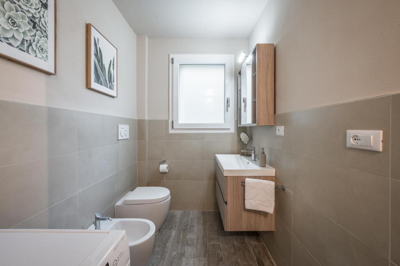 Broccaindosso Wood Apartments 5* Bologna Exterior photo